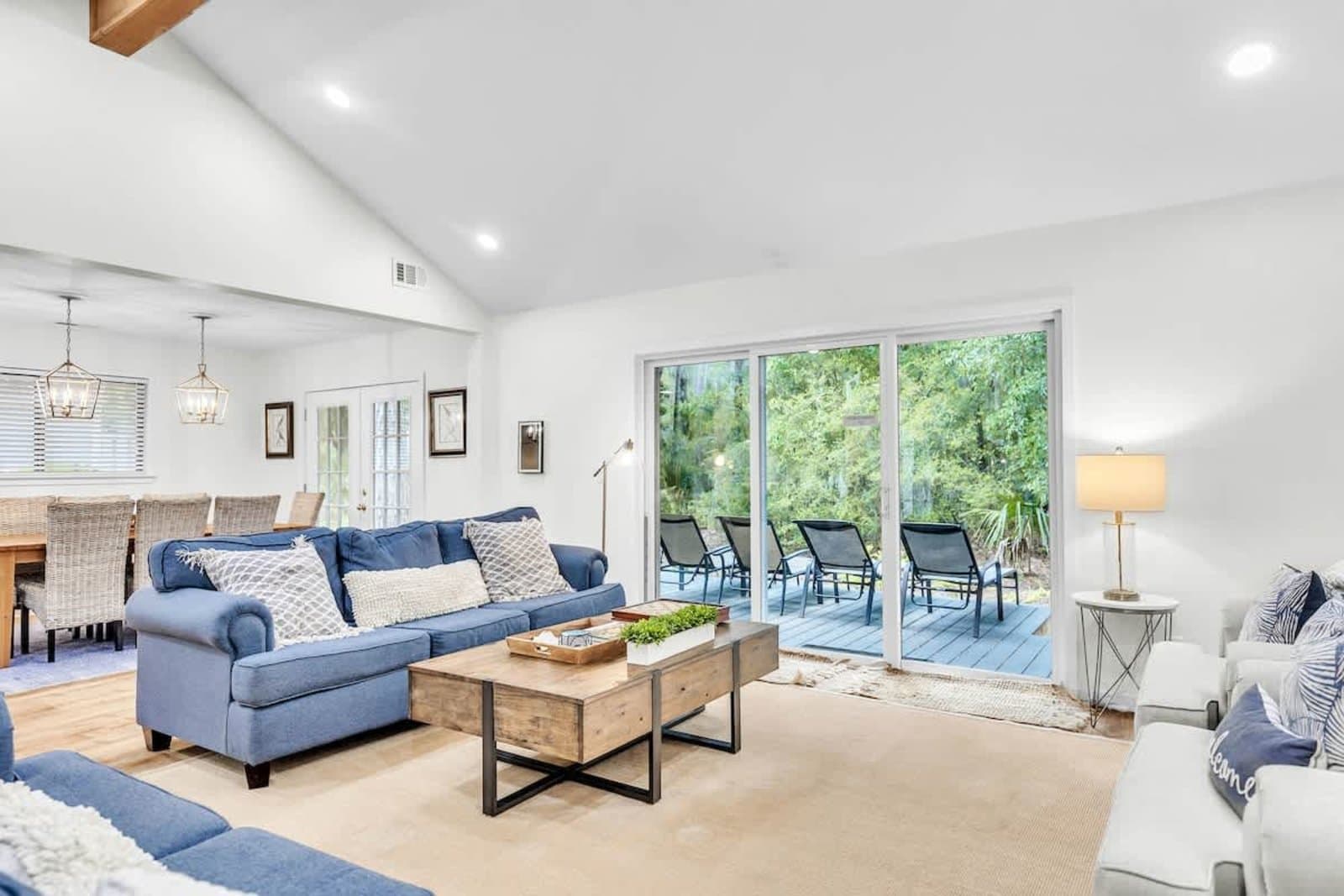 A bright coastal living room in a host2coast-managed Sea Pines home